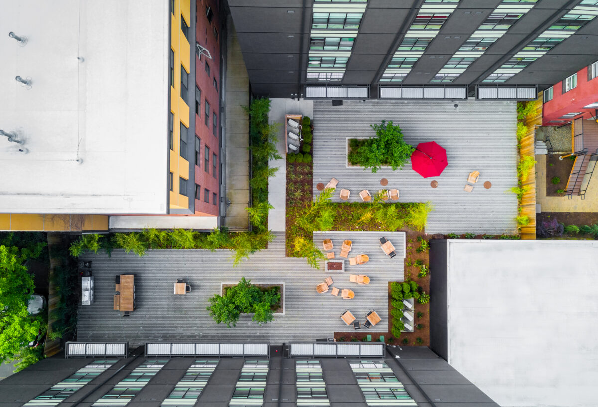 The Tess O’Brien / Thornton Apartments